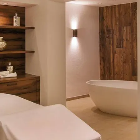 Braeu Hotel 4*