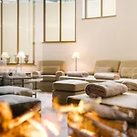 Bräu Hotell 4*